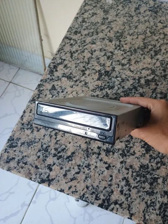 Super Multi DVD Rewriter Modelo GH22NS40 - Foto 3