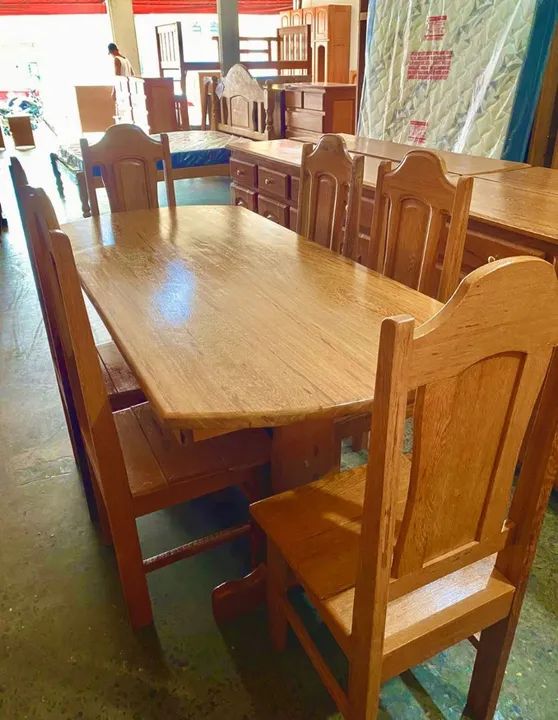 Jogo de mesa de 6 lugares 