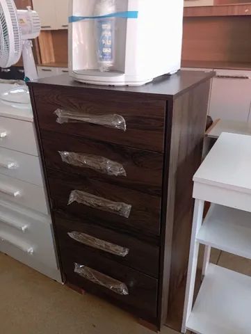 CÔMODA NOVA EM OFERTA 