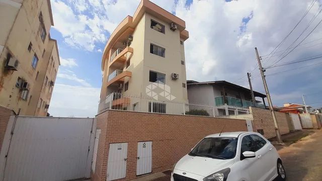 Apartamento com 02 quartos/dormitórios no bairro Serraria, em São José- SC
