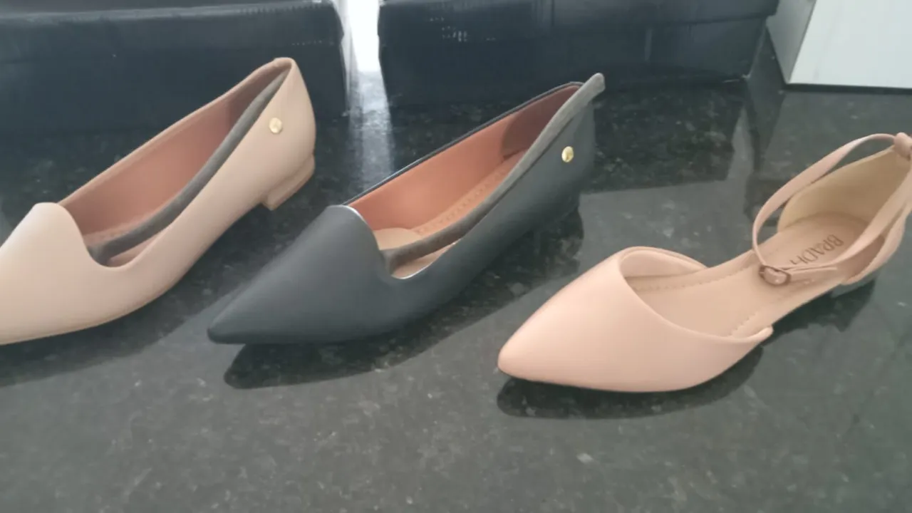 3 sapatilhas femininas por R$ 220