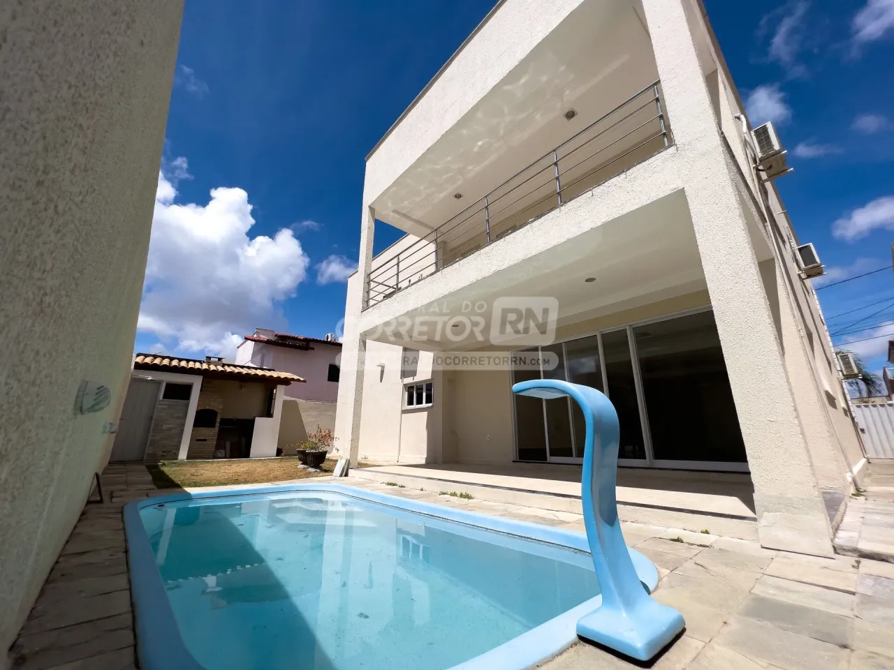 Júnior Creci 4745 - 84 99922.4172 - Cond. Bosque dos Pássaros - Casa c/ 4 quartos - R$ 6.5