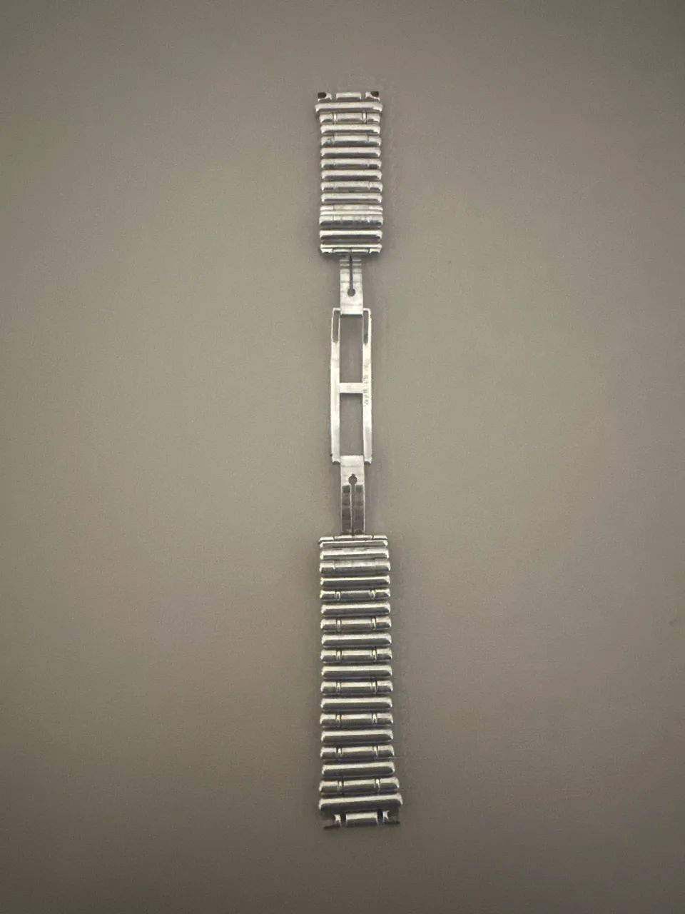 Pulseira aço com detalhe em ouro BREITLING original  - Foto 3