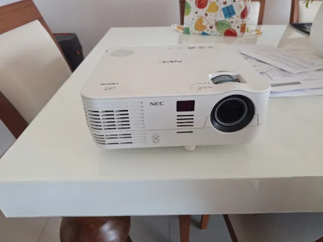 DATASHOW NEC NP VE282