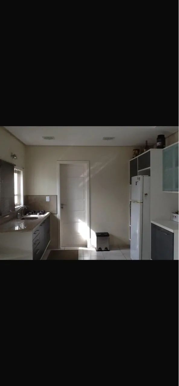 Linda casa em Porto Alegre -RS Zona Sul - Foto 4