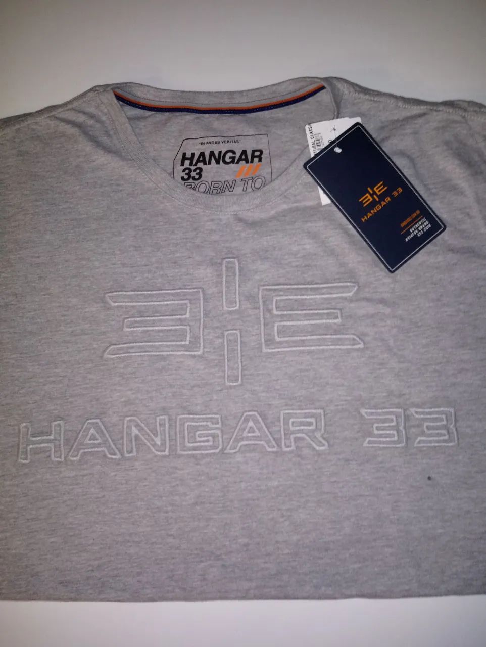 Camiseta Hangar 33 Cinza GG