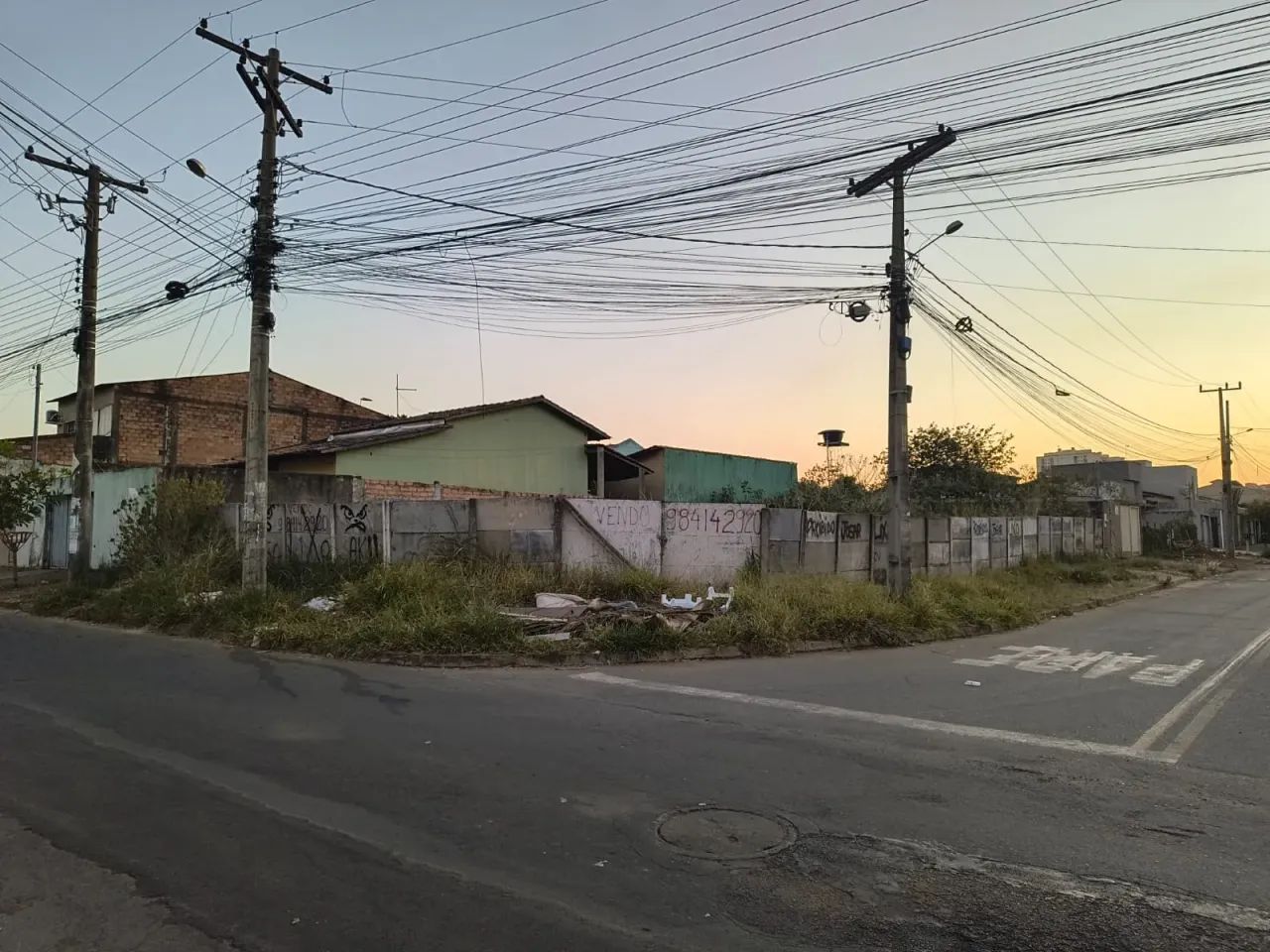 Esquina Comercial 207,13m² (Frente Condominio Residencial Imperial) Jardim Maria Ines