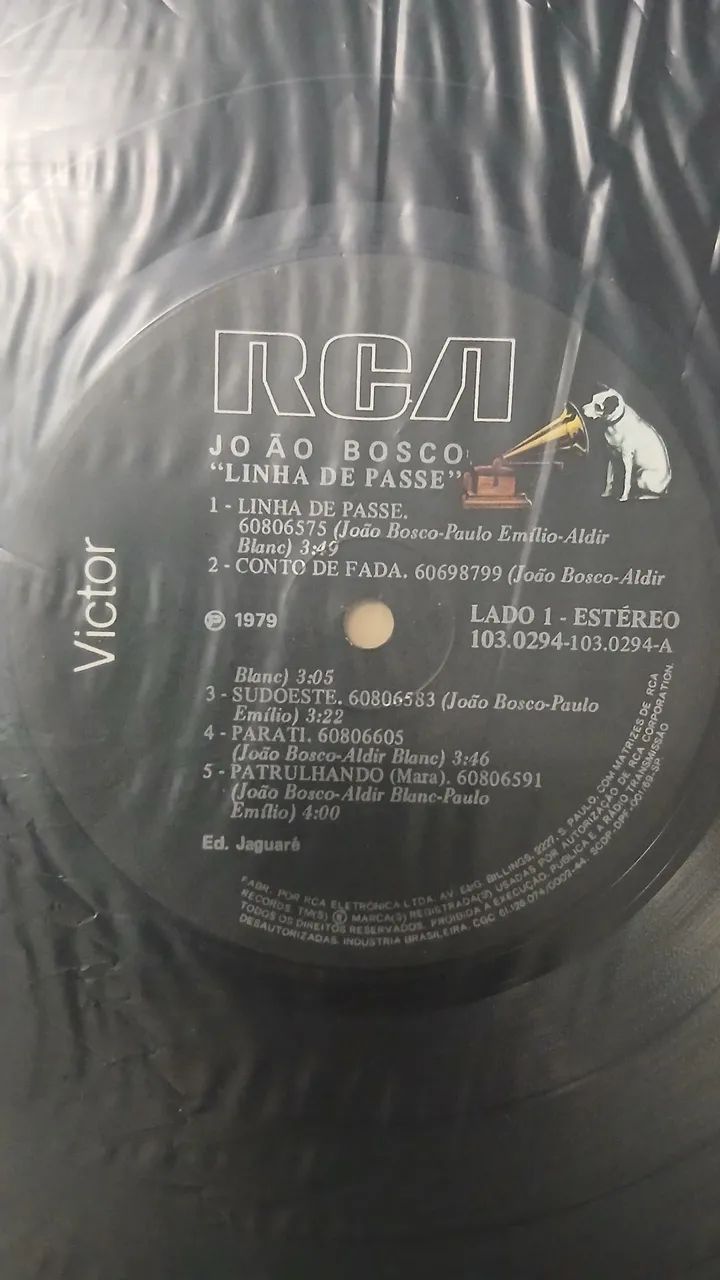 Disco de vinil João Bosco linha de passe usado - Foto 5