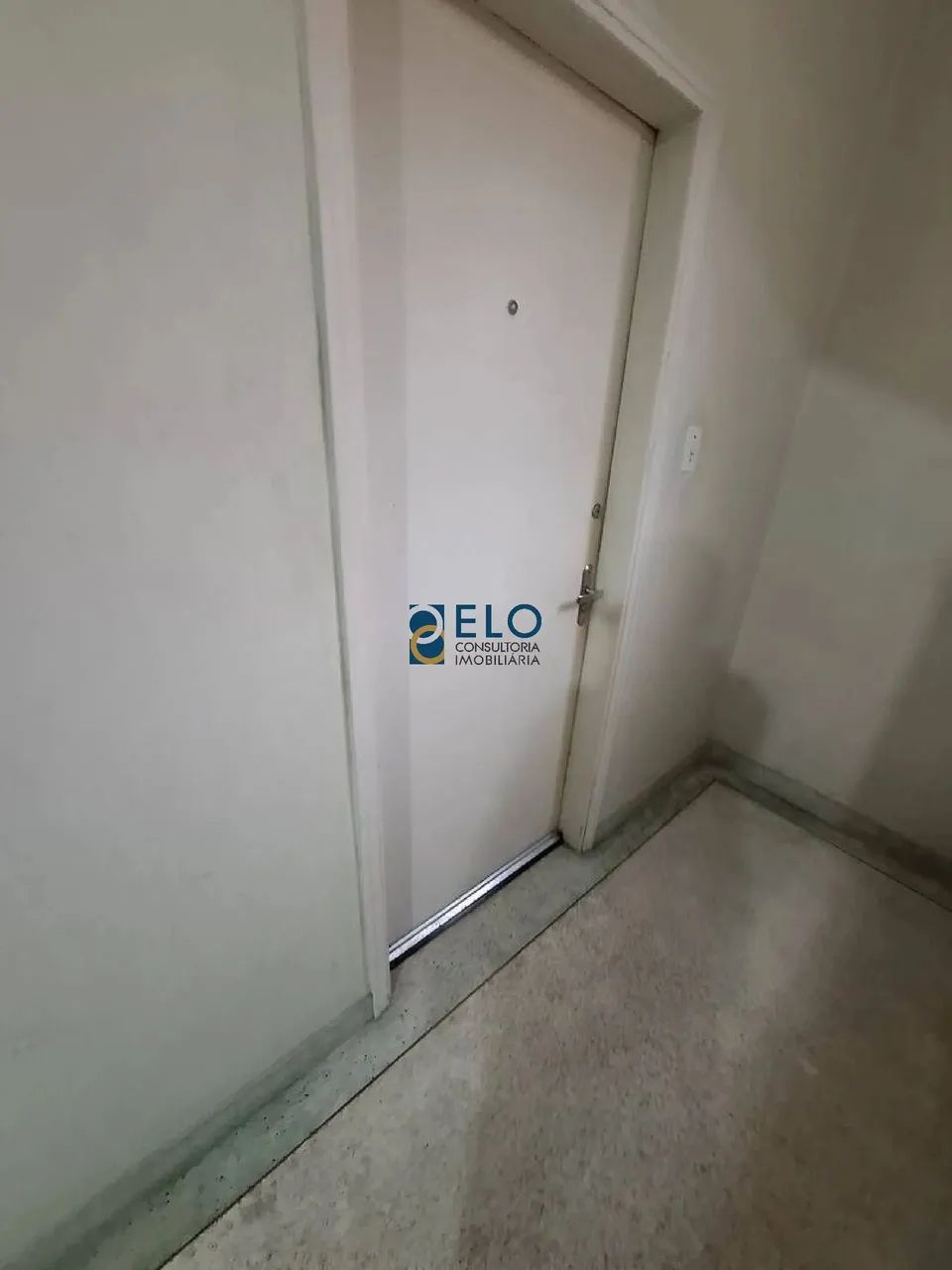 150 mil. Kitnet em Condomínio à Venda em São Vicente-SP, Bairro Itararé: 1 Quarto, 1 Banhe - Foto 3
