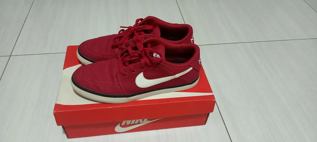 Tênis Nike Casual Original - Tamanho 40