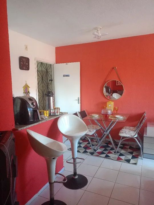 Apartamento com dois quartos pronto pra morar 