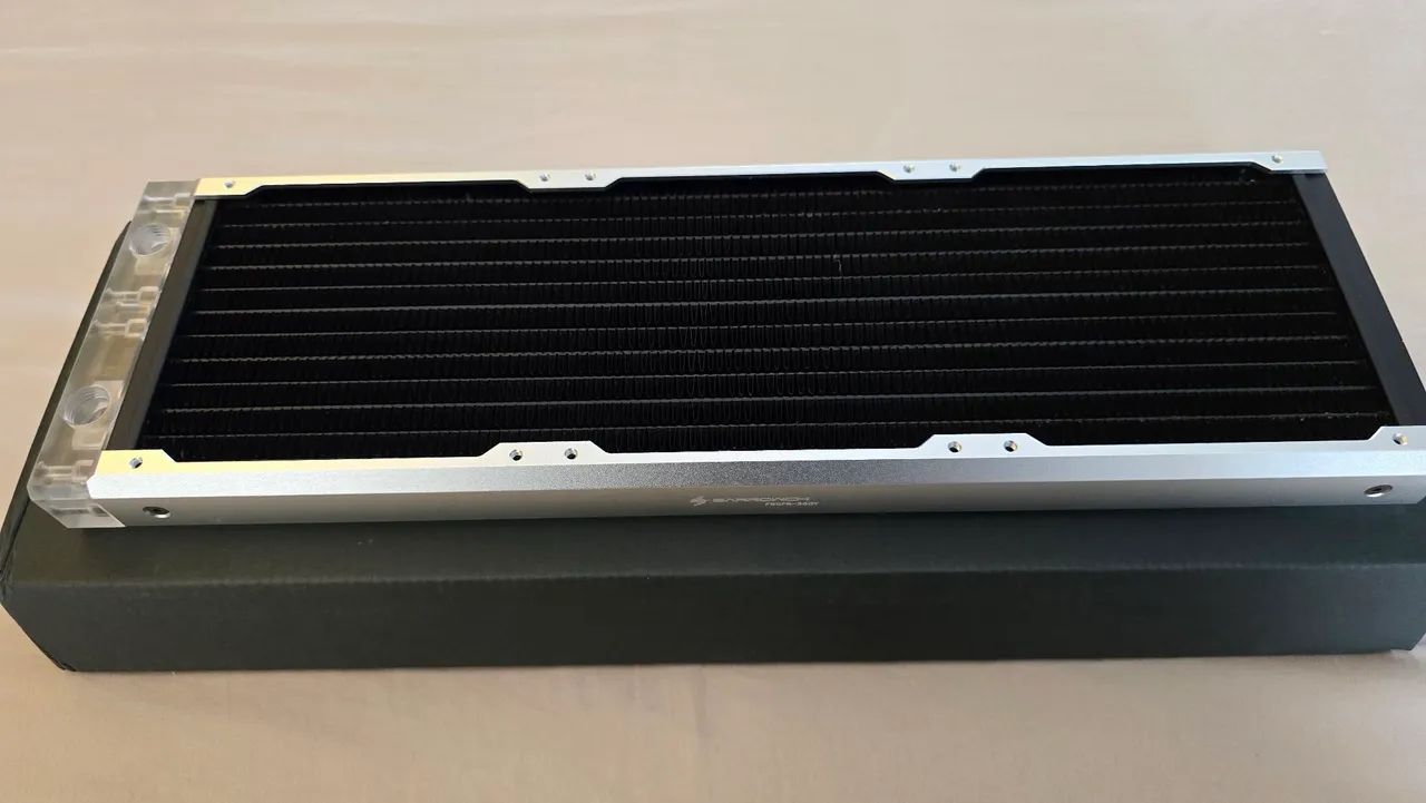 Radiador Barrowch 360mm Water Cooler Custom - Foto 2