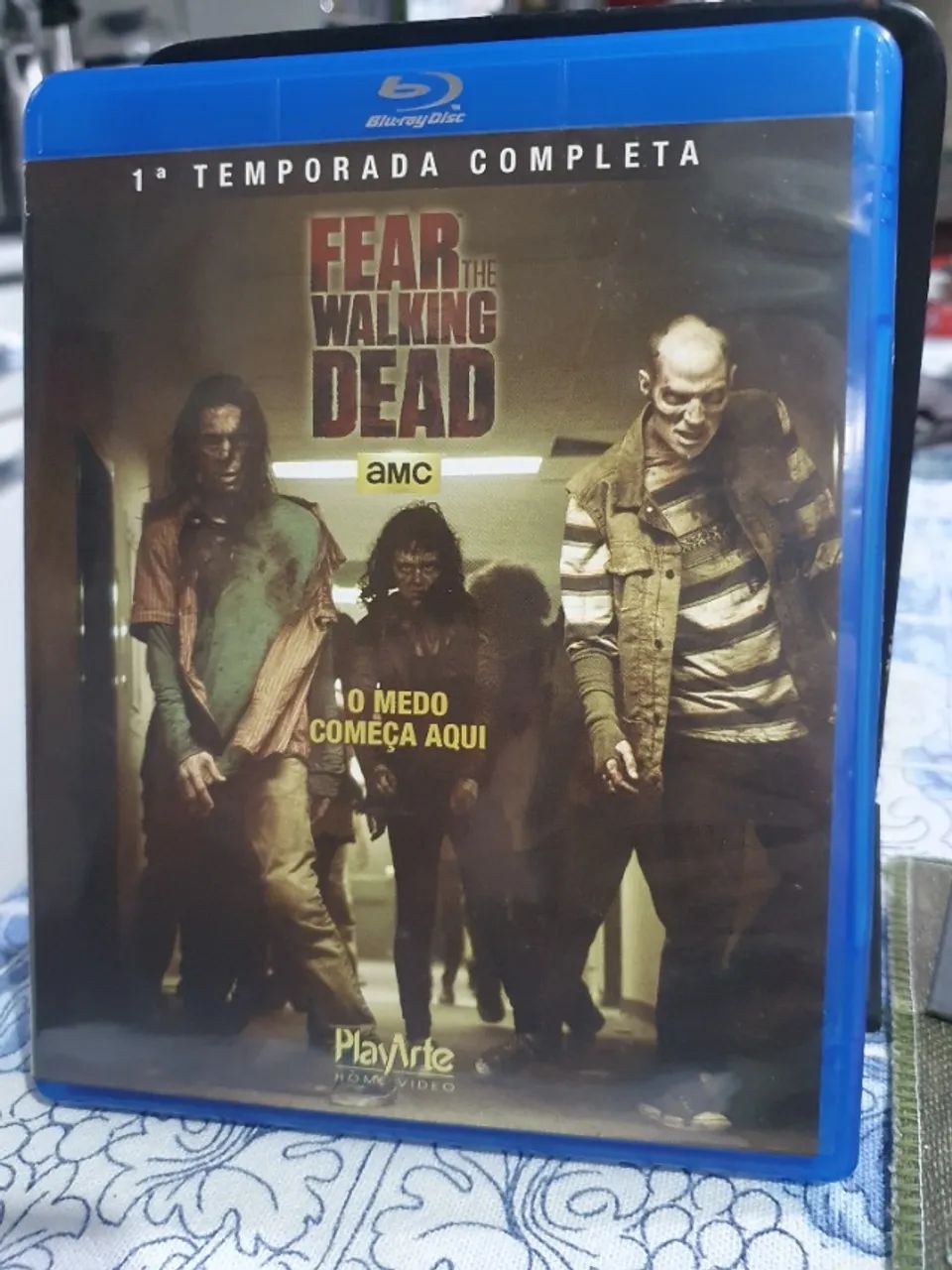 Blu-Ray Fear The Walking Dead 1ª Temporada Completa Original - Foto 5