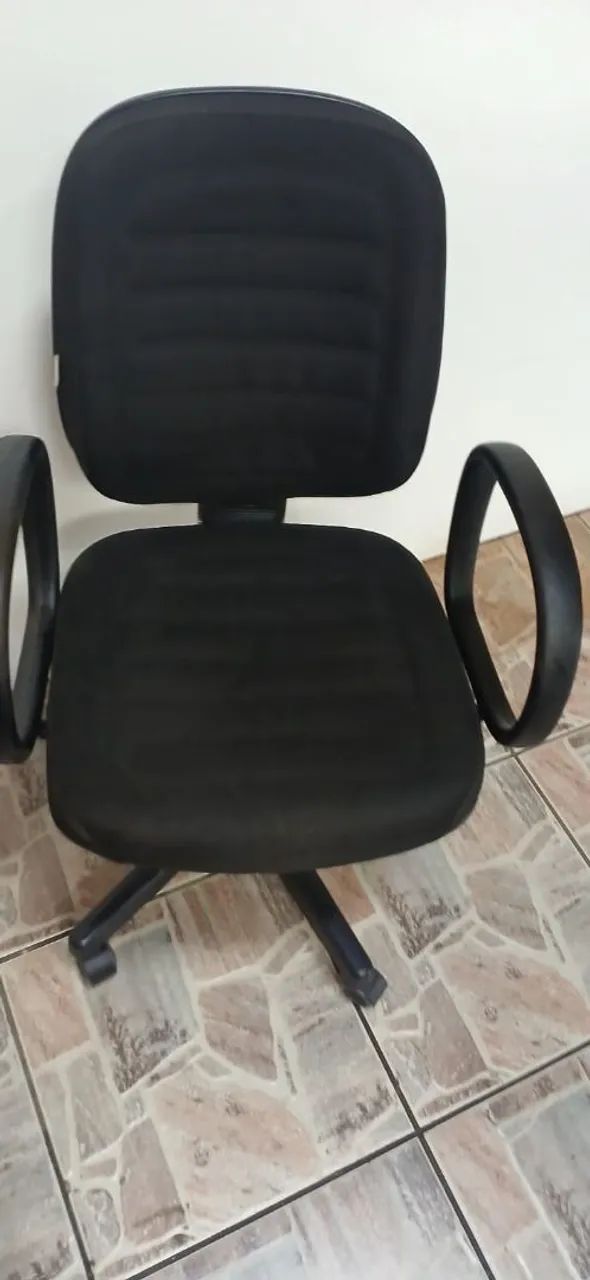 Cadeira de Escritório Giratória
