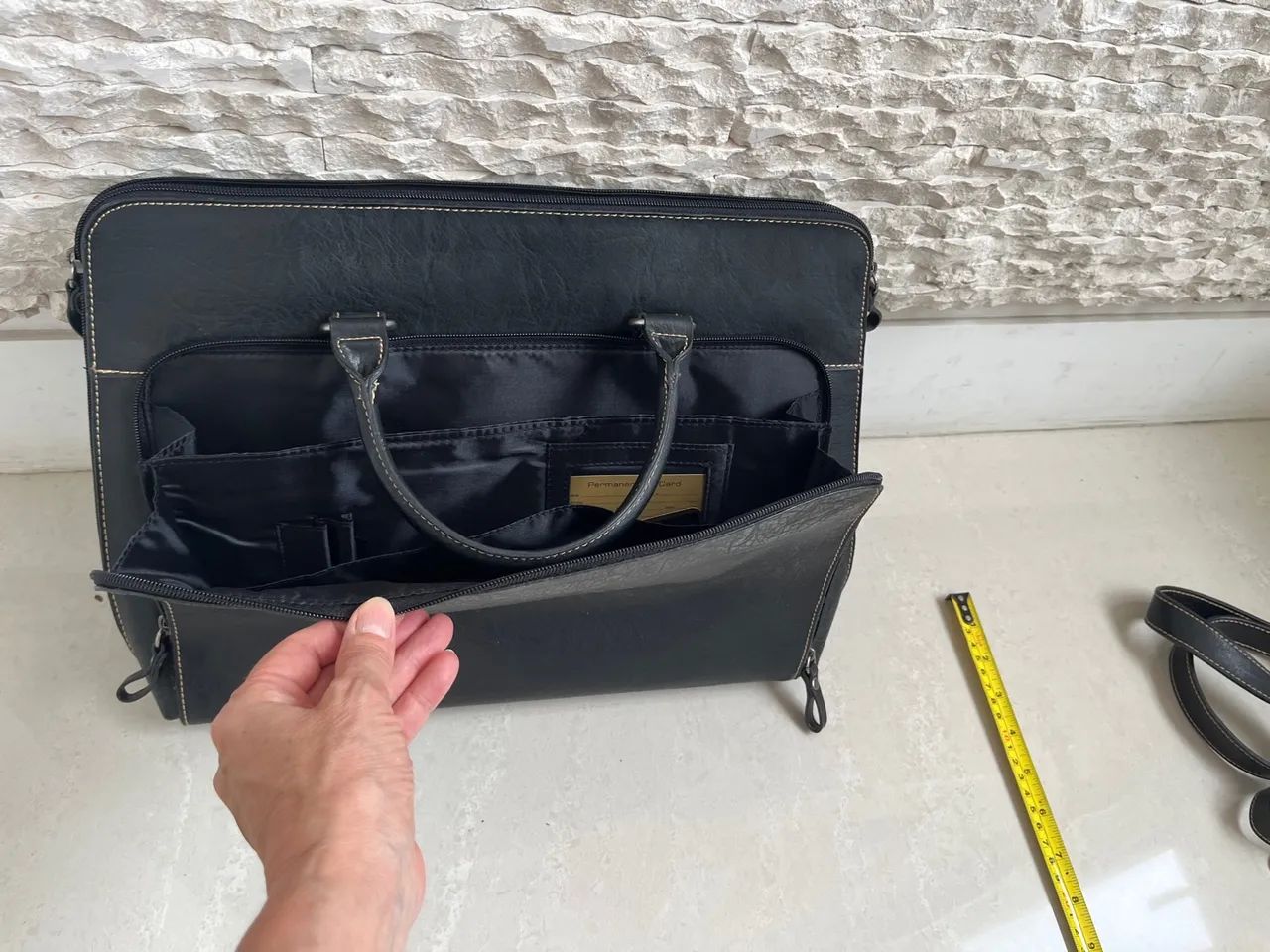 Bolsa maleta laptop couro com alça e divisorias