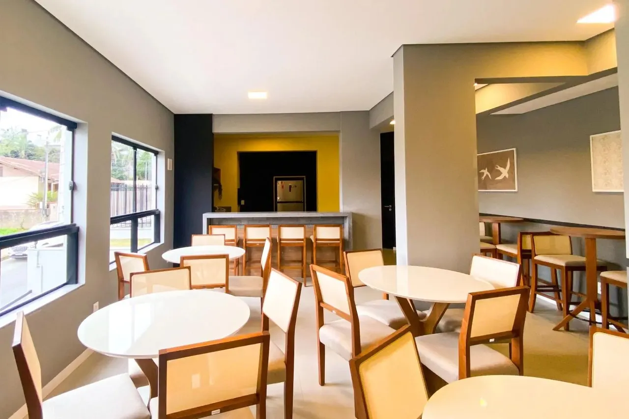 Apartamento com 2 dormitórios à venda, 63 m² por R$ 341.000,00 - Escola Agrícola - Blumena