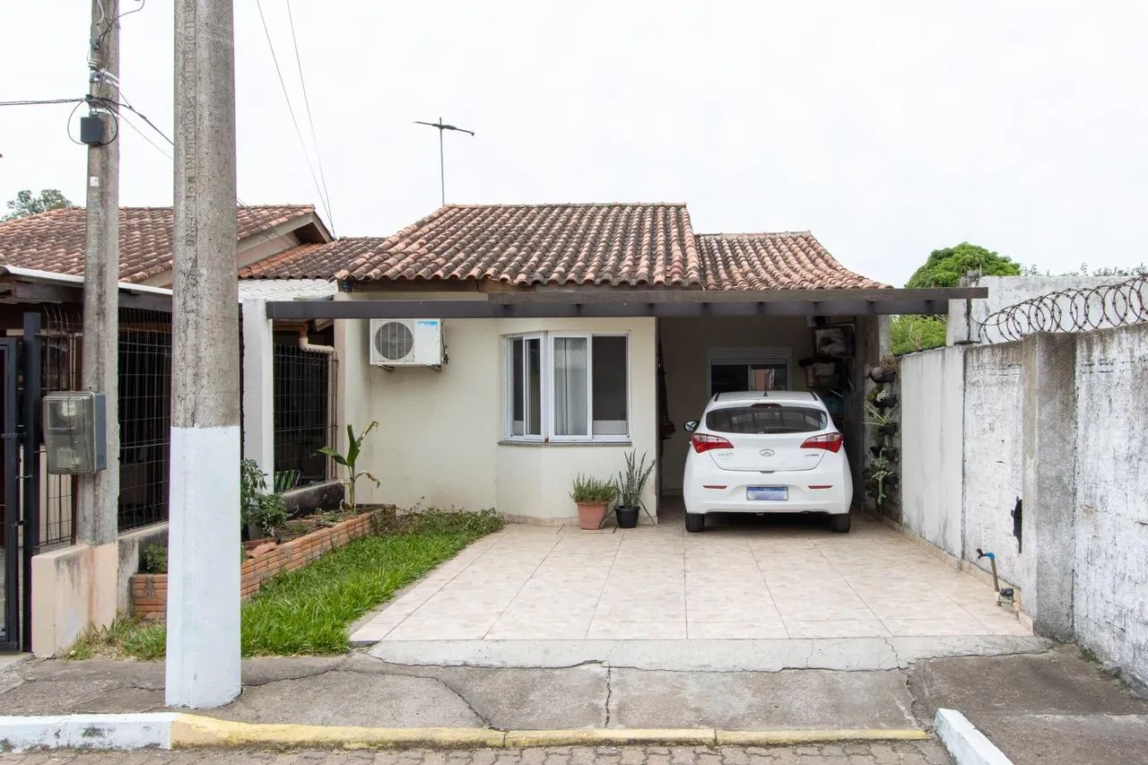 Casa terrea de 2 dormitórios, em excelente localização, amplo pátio e local tran - Foto 3