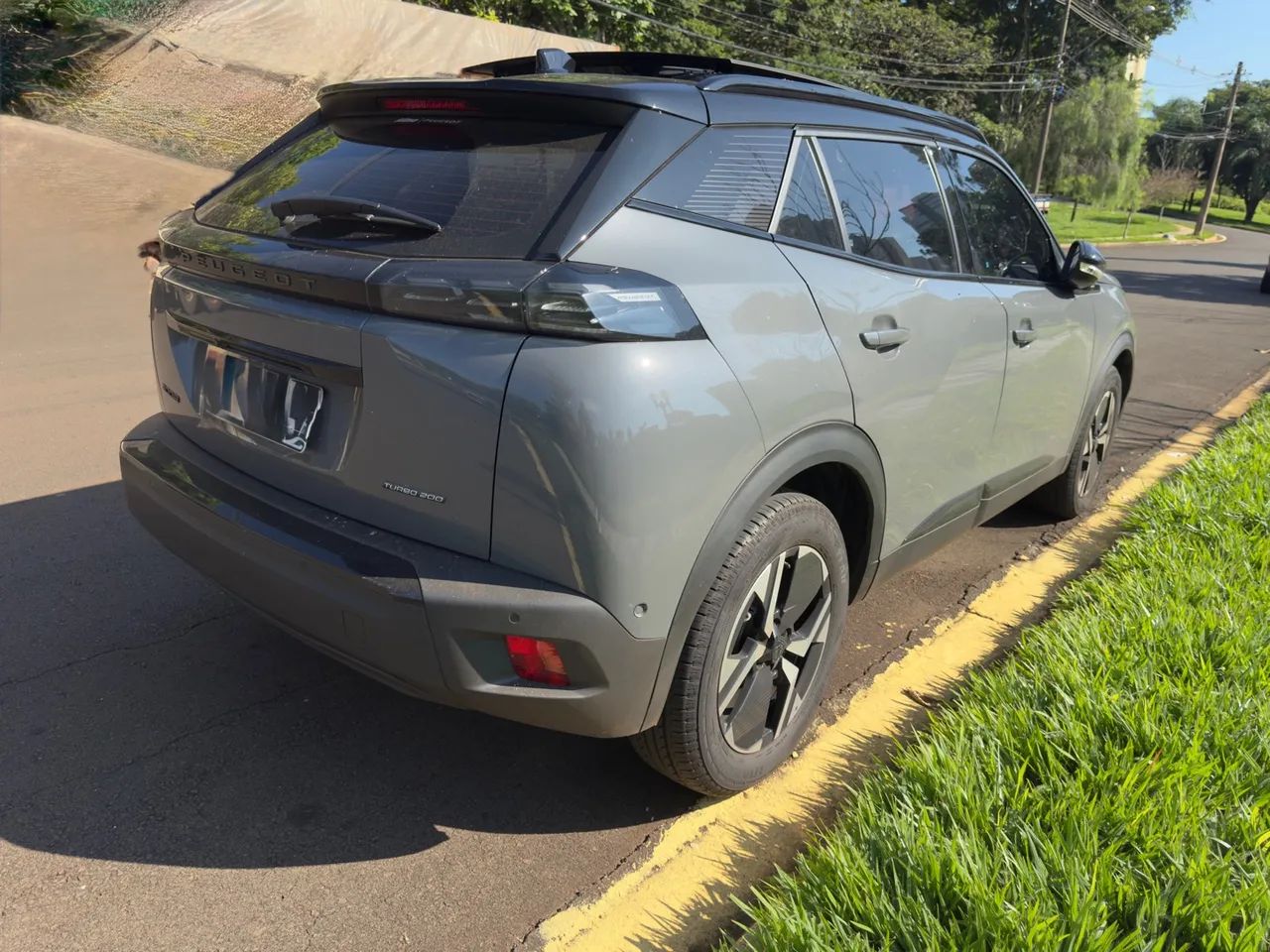 New Peugeot 2008 Turbo GT 200 CVT 2024/2025 - Foto 3