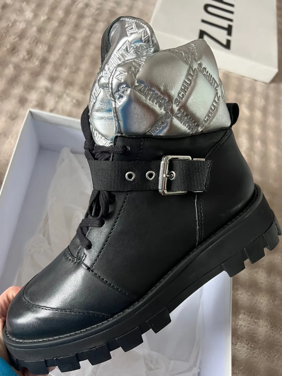 Bota Couro 38