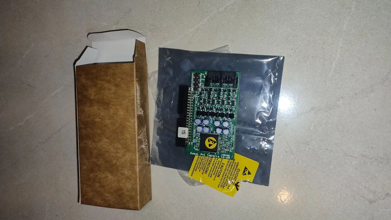 Placa de ramal p/ PABX Intelbras impacta. 16/40/68 e 68i.