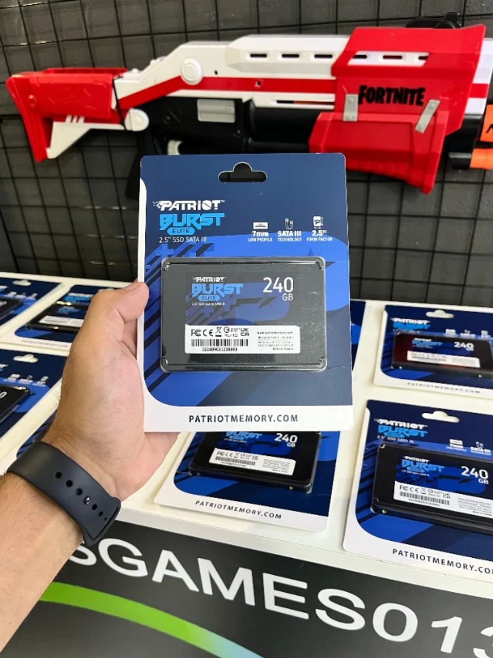 Lote Ou Unitário de 10x SSD 240GB - Novos, Lacrados e com Garantia (R$100,00 cada no lote)