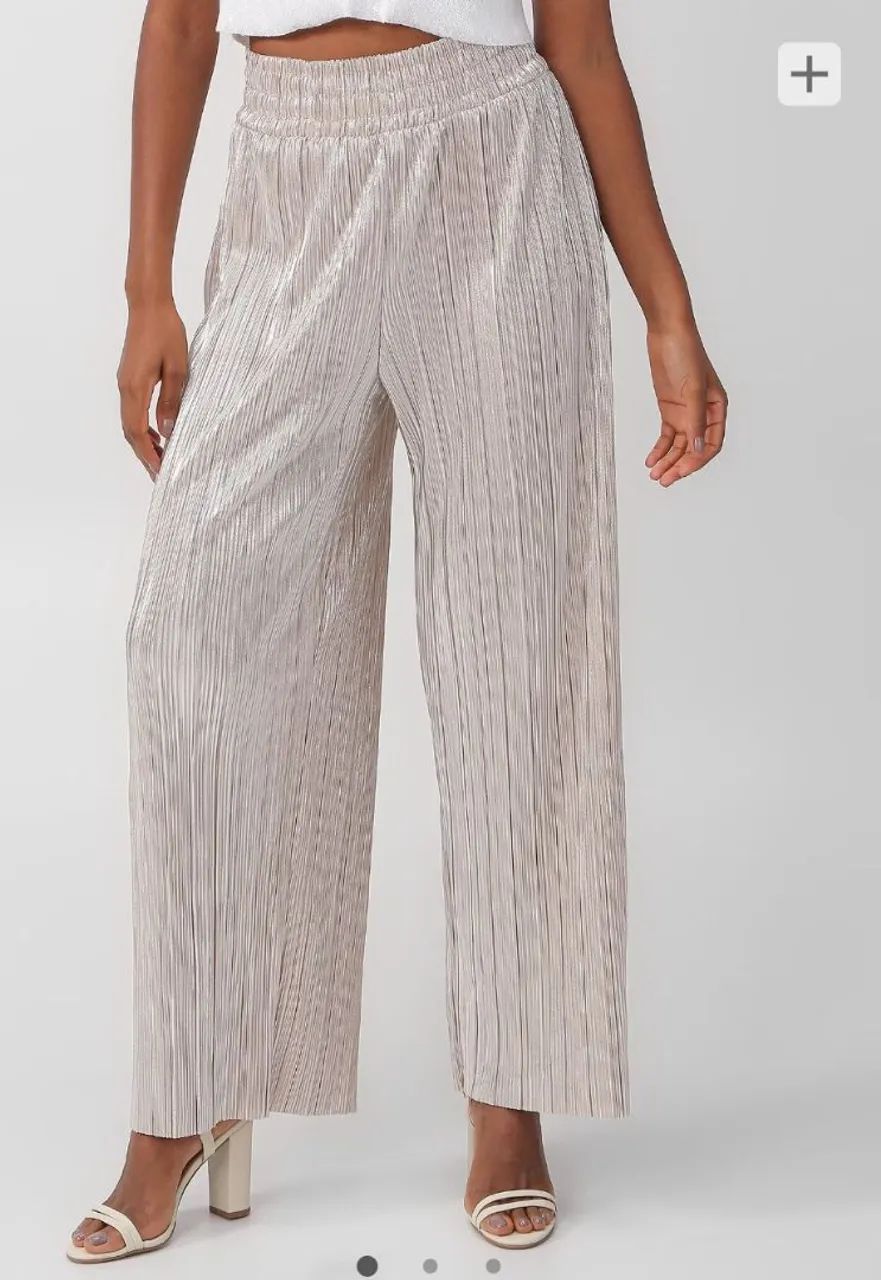 Calça Pantalona Plissada Prateada  - Foto 5