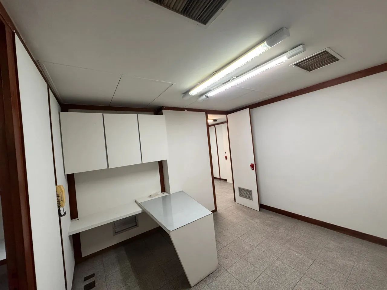 Escritório com 110m2. Lindamente Reformado. Divisão Otimizada do Espaço - Foto 4