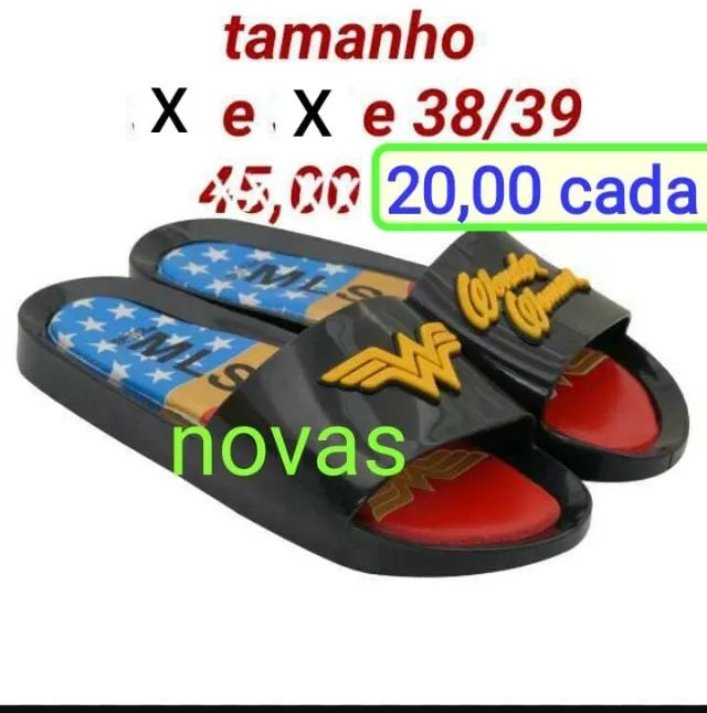 Sandália Slide mulher maravilha nova