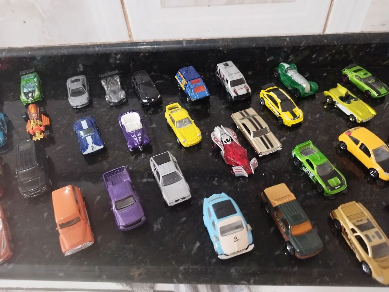 Coleção de Carrinhos Hot Wheels - Foto 3