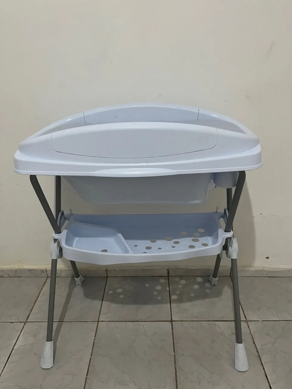 Banheira para bebê com suporte