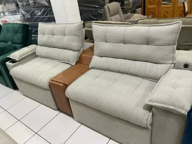 SOFA 2.90 MT RETRATIL E RECLINAVEL COM PRTA COPOS E USB 