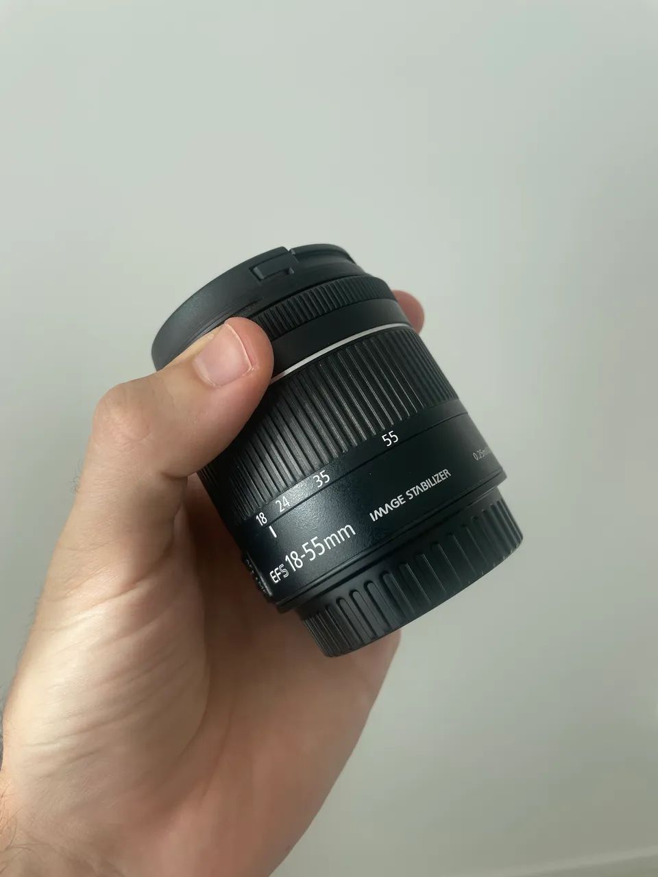 Lente Canon EF-S 18-55mm F/3.5-5.6 Iii Cor Preto - Foto 6