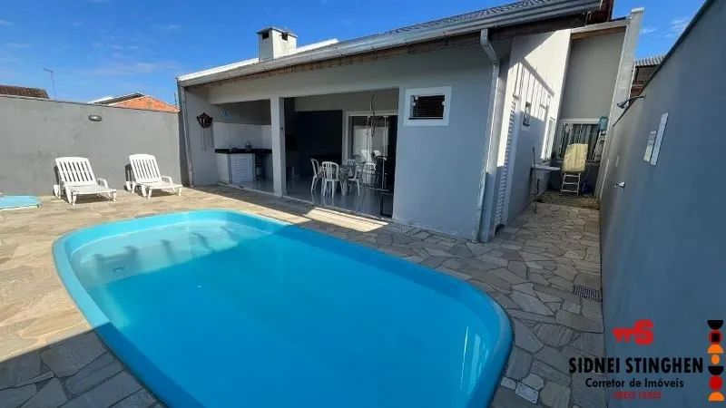 Linda casa na Praia. Possui Piscina. Confira! - Foto 2