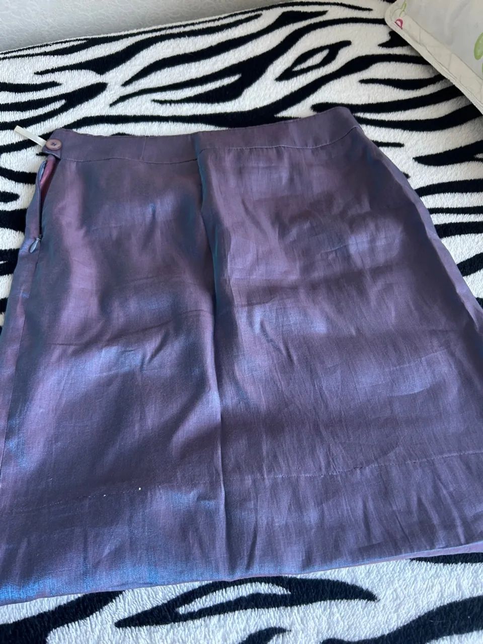 Conjunto Saia e  blusa  seda  - Foto 2