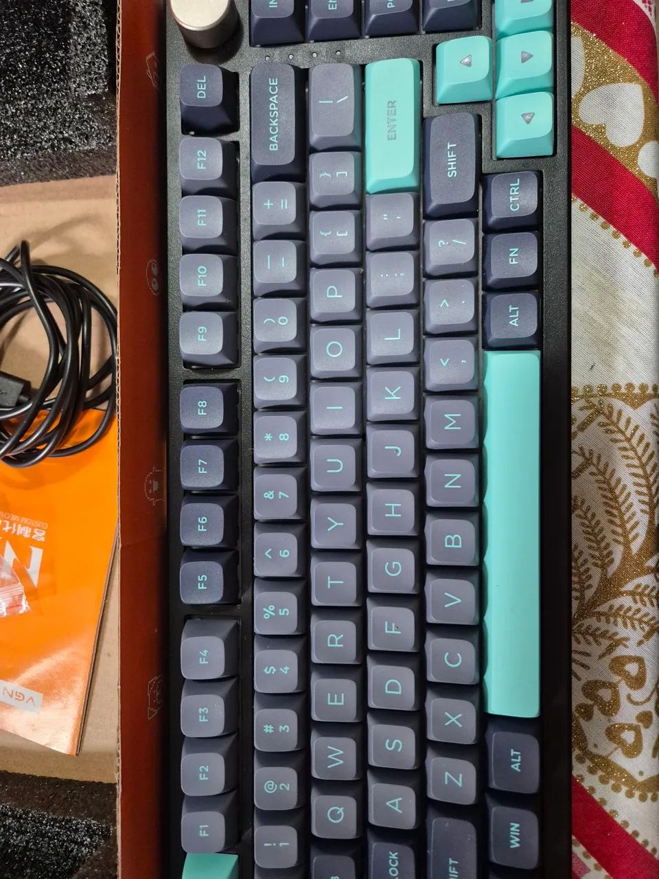 Teclado Mecânico Gamer VGN Pro (Três modos) - Foto 2