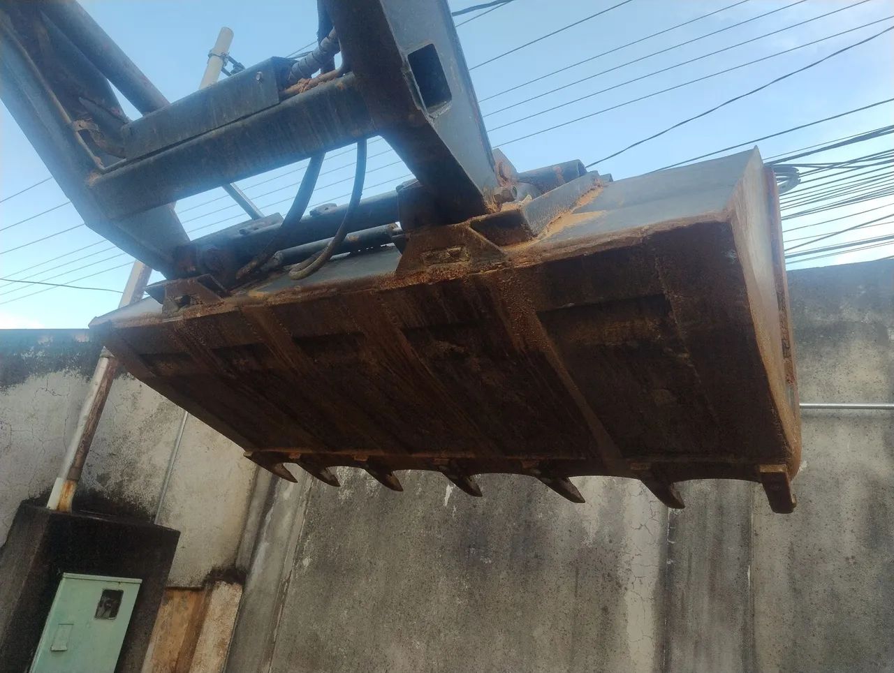 Mini Carregadeira New Holland L175 - Foto 5