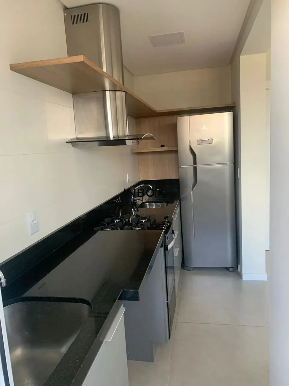 INBOX CIA IMOBILIÁRIA ALUGA: Apartamento de um quarto semi-mobiliado na Cidade Alta.