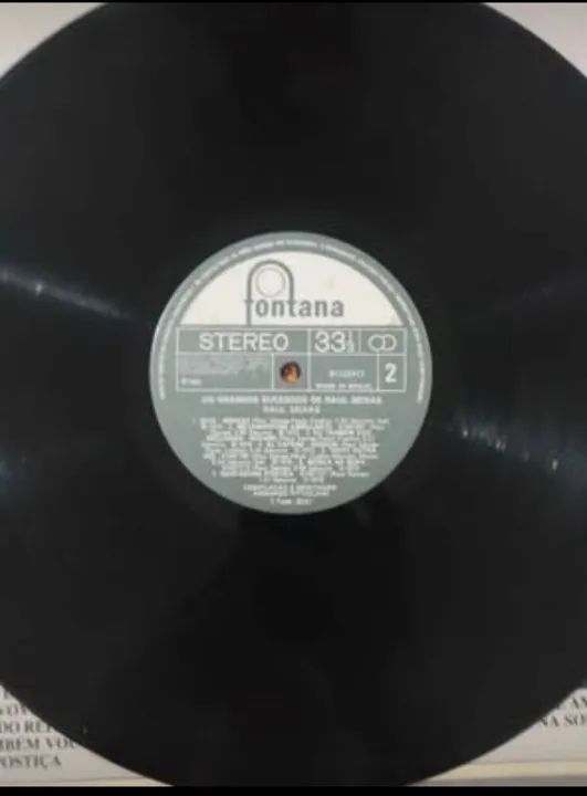 LP Raul Seixas, Os Grandes sucessos de Raul Seixas, capa e disco impecável. - Foto 5