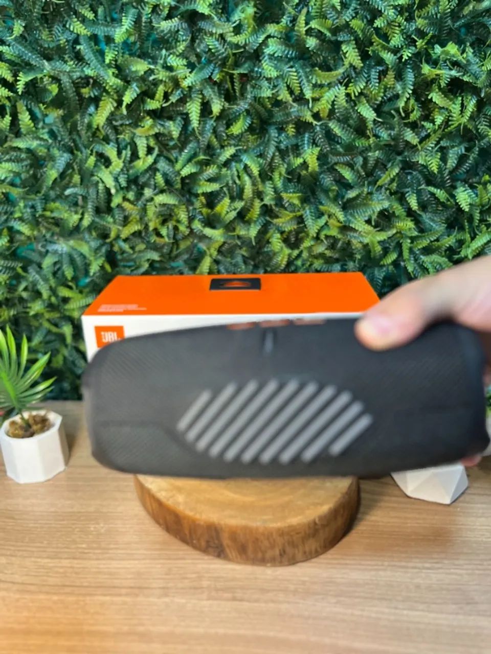 JBL Charge 5 Caixa de Som Bluetooth 40W À Prova D'água e Poeira Preto - Foto 4