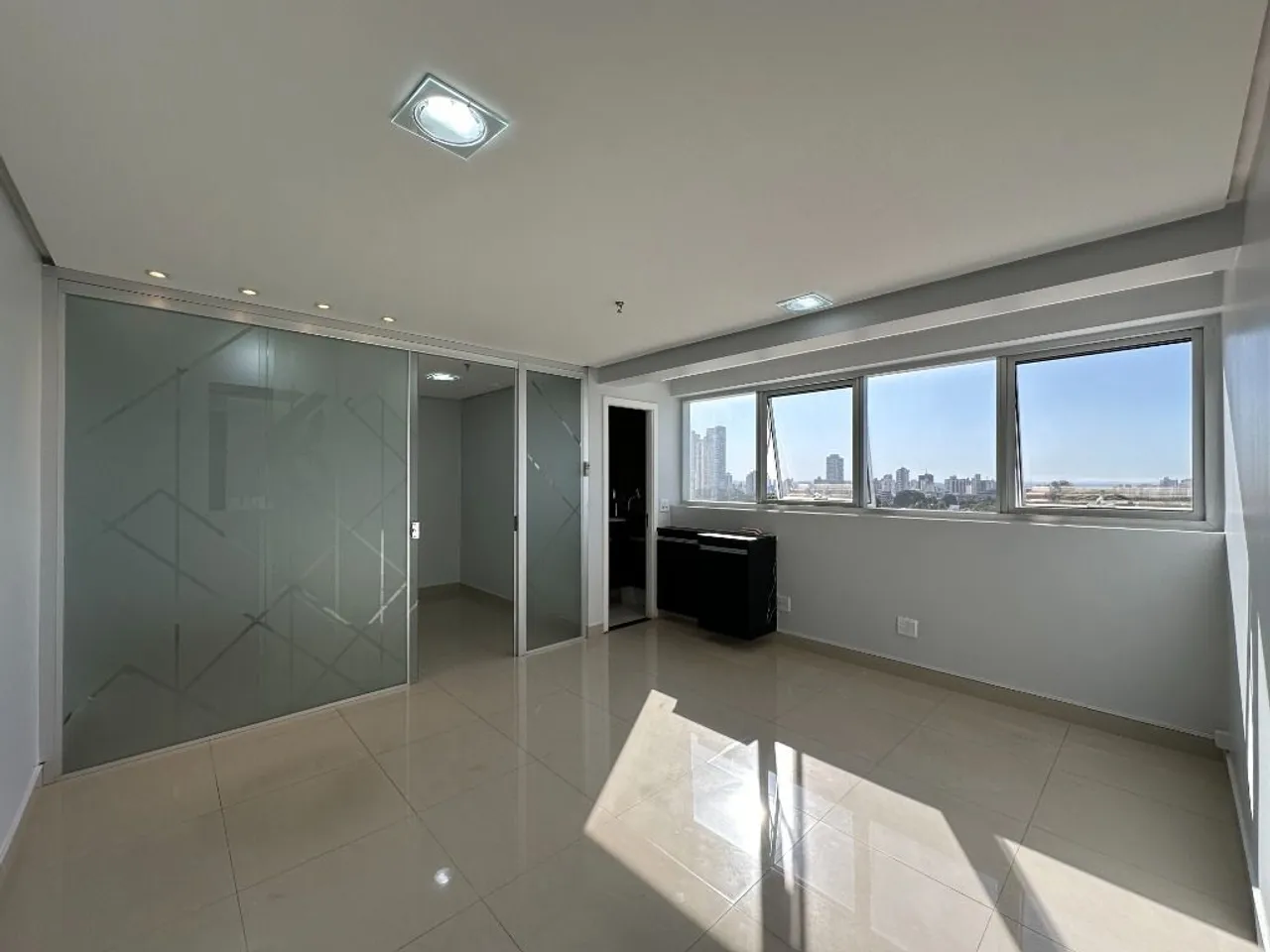 Sala de 40 m² à venda por R$ 465.000 no Setor Sul - Goiânia