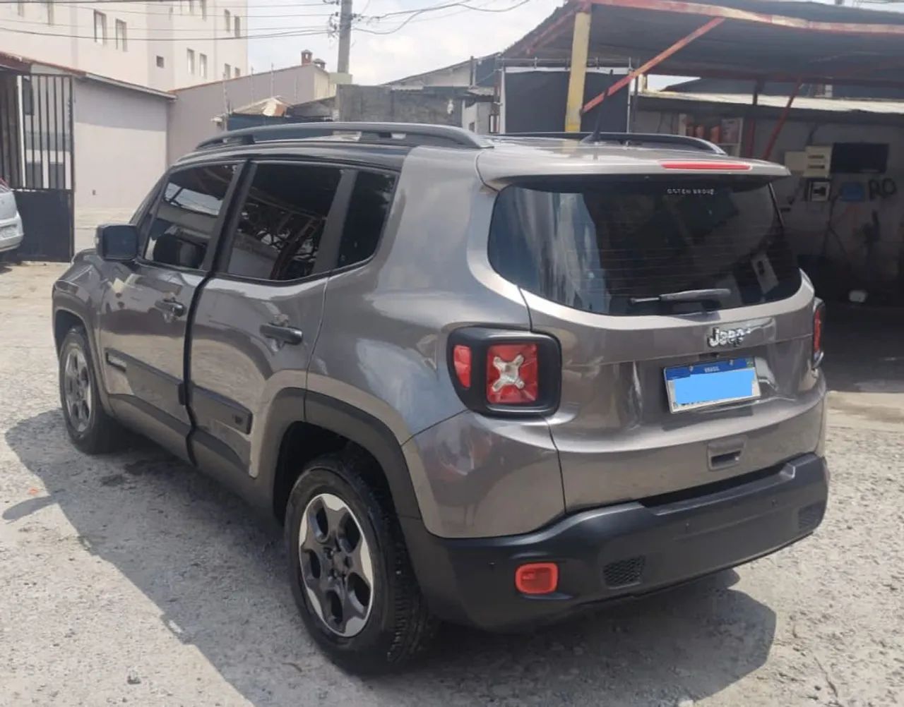 JEEP RENEGADE 1.8 AUTOM - 2020/21 - Foto 5