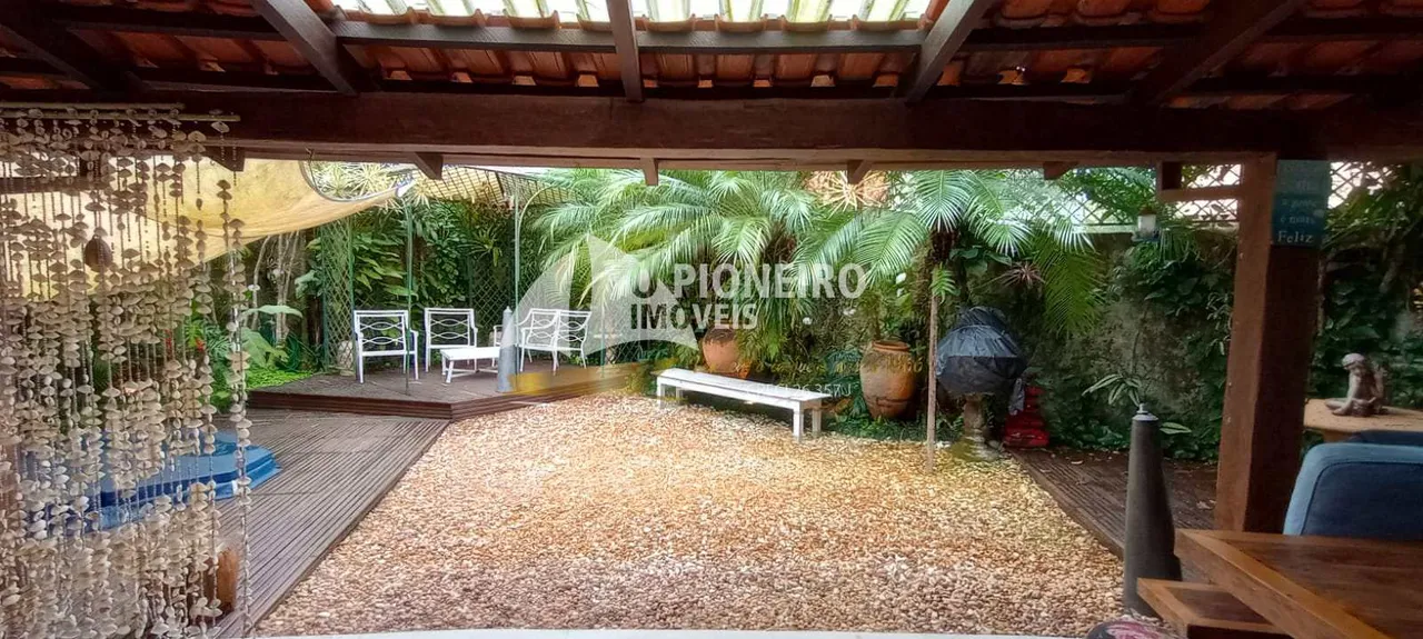 Casa de Condomínio com 4 dorms, Barra do Sahy, São Sebastião - R$ 2.55 mi, Cod: 3365