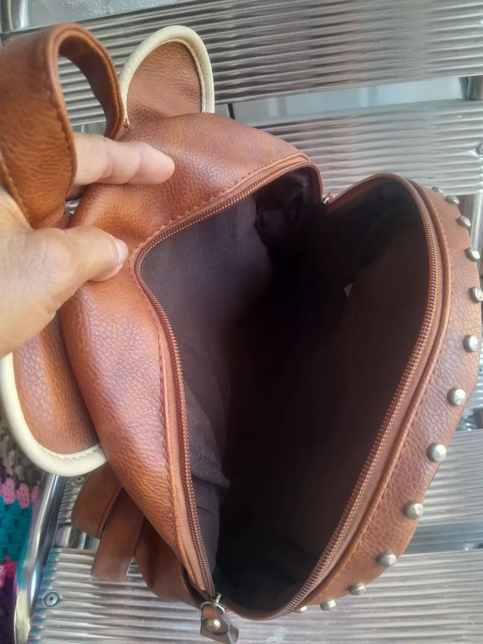 Mochila da Minie com orelhas em perfeito estado. - Foto 3