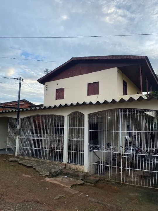 Casa 5 quartos