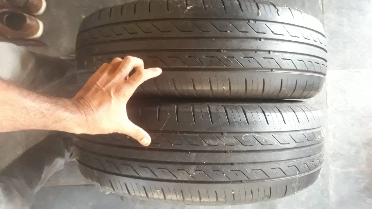 Pneus aro 16/215/65