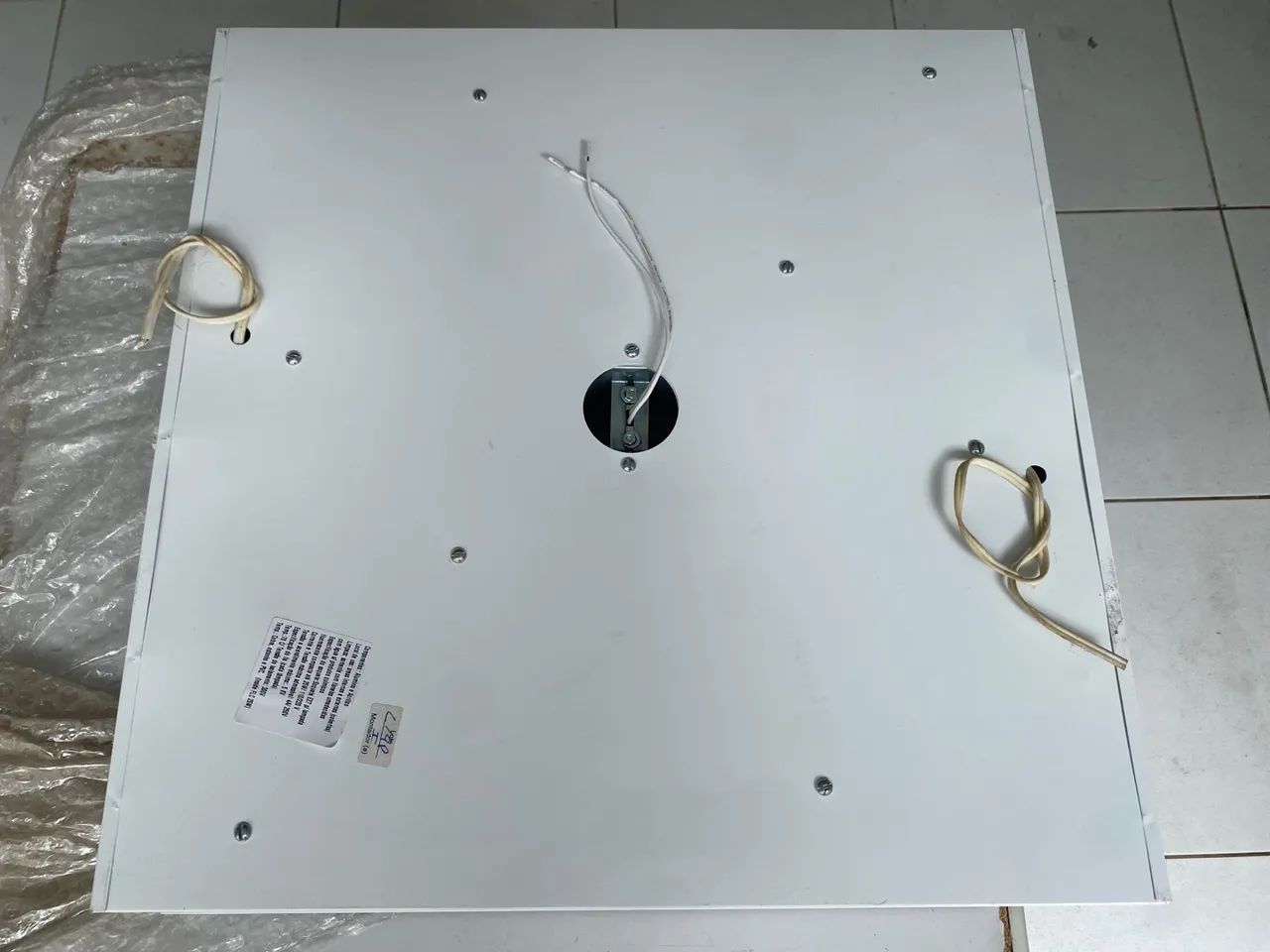 Luminária de embutir 50cmx50cm - para uso de led e dicróica  - Foto 4