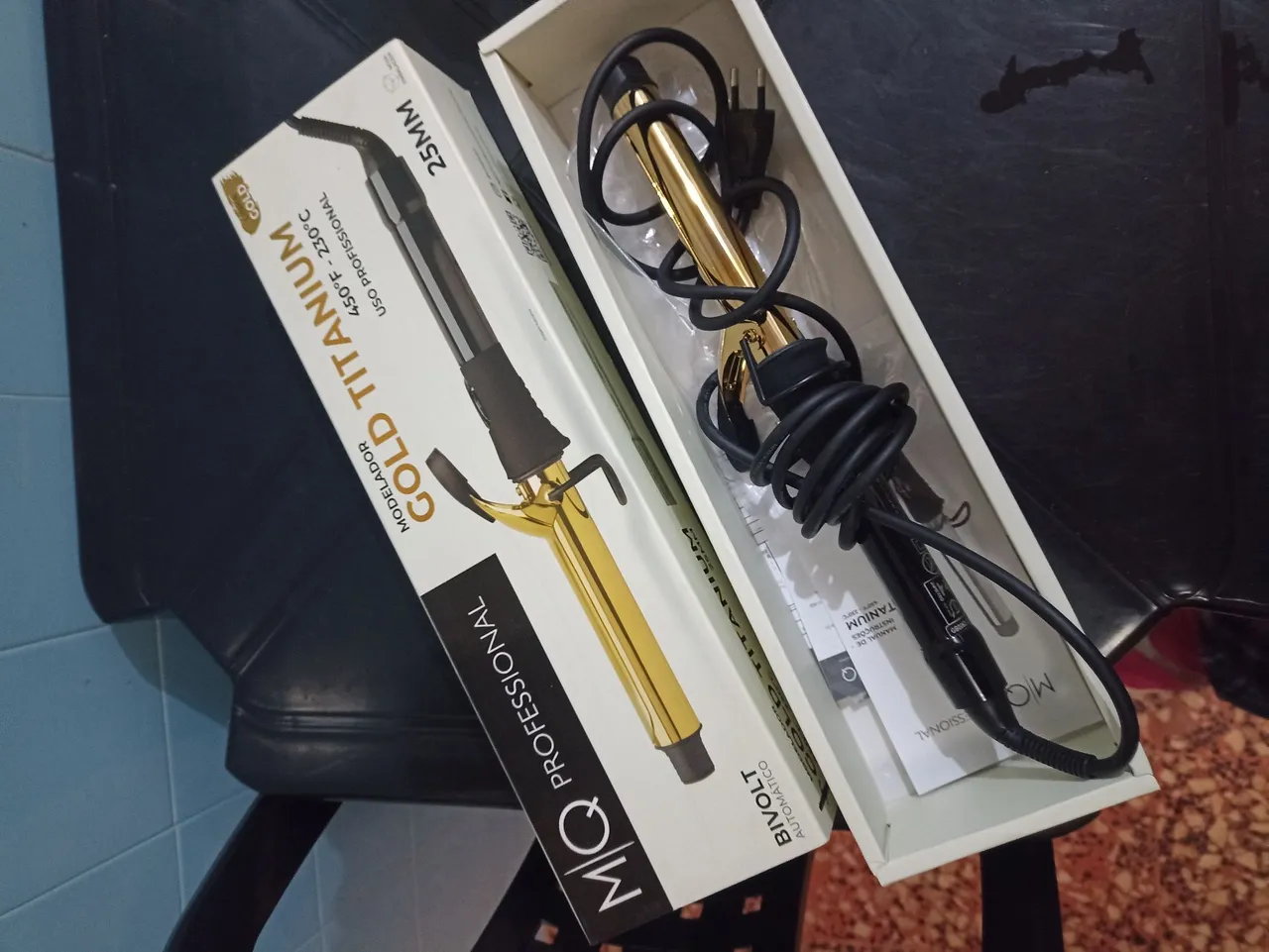 Modelador de Cachos Gold Titanium MQ Professional