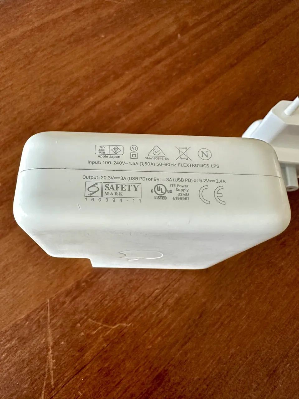 Fonte 61W Original Apple USB-C MacBook Pro/ Air - Foto 3
