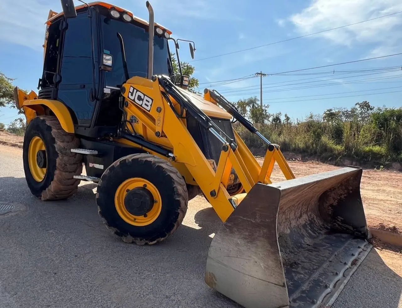 Retroescavadeira JCB - Pronta pro trabalho - Foto 5