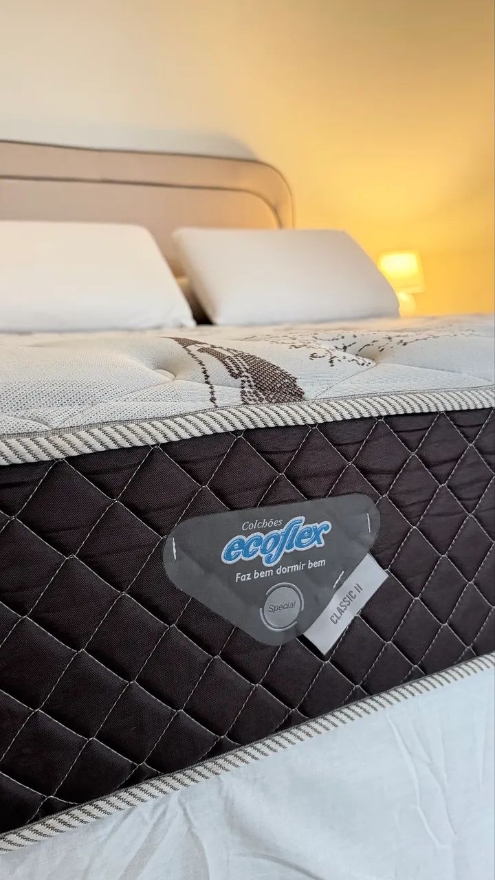 Cama Box Queen com Cabeceira e 4 Travesseiros - Foto 3